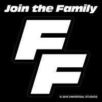 入場者特典「ファミリーの証ステッカー」の通常仕様。(c)2014 Universal Pictures