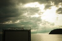 逗子海岸映画祭会場の様子。(c)ZUSHI BEACH FILM FESTIVAL All Rights Reserved.