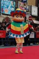 「映画クレヨンしんちゃん　オラの引越し物語～サボテン大襲撃～」より、野原しんのすけ。