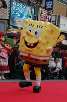 「スポンジ・ボブ　海のみんなが世界を救Woo！」より、スポンジ・ボブ。