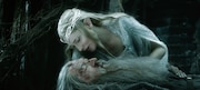 「ホビット 決戦のゆくえ」のワンシーン。(c)2014 METRO-GOLDWYN-MAYER PICTURES INC. AND WARNER BROS. ENTERTAINMENT INC.