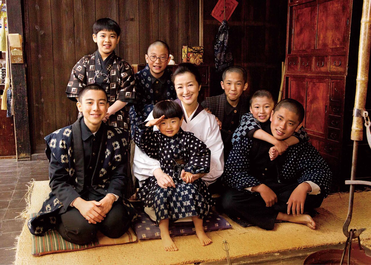 「おかあさんの木」メインビジュアル (c)2015「おかあさんの木」製作委員会