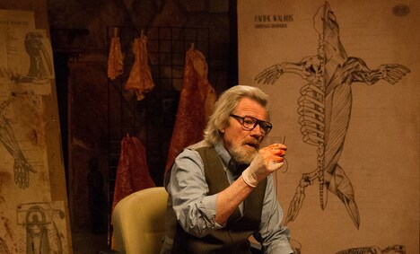 「Mr.タスク」のワンシーン。(c)2014 Big Oosik, LLC, and SmodCo Inc. All Rights Resereved.