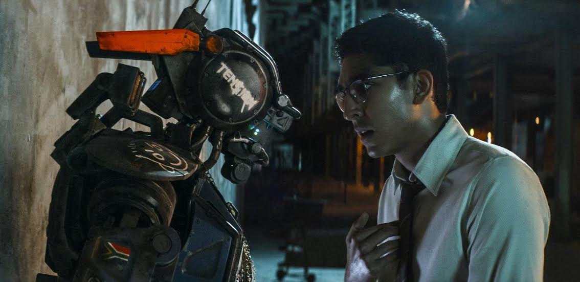 「チャッピー」場面写真(c)Chappie - Photos By STEPHANIE BLOMKAMP