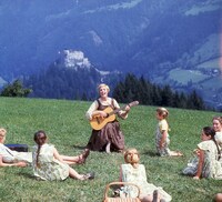 「サウンド・オブ・ミュージック」のワンシーン。(c)2015 Twentieth Century Fox Home Entertainment LLC. All Rights Reserved.