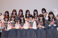 「悲しみの忘れ方 Documentary of 乃木坂46」母の日イベントの様子。