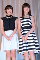左から東京女子流の山邊未夢、新井ひとみ。