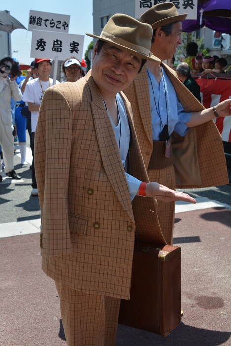 「男はつらいよ」から寅さんの仮装者。