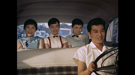 「ロマンス娘」(c)東宝