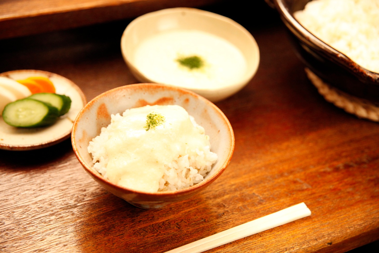「深夜食堂」のとろろごはん。(c)2015安倍夜郎・小学館／映画「深夜食堂」製作委員会