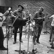 コーエン兄弟が贈る、フォーク音楽へのリスペクト込めた映画&ライブを放送