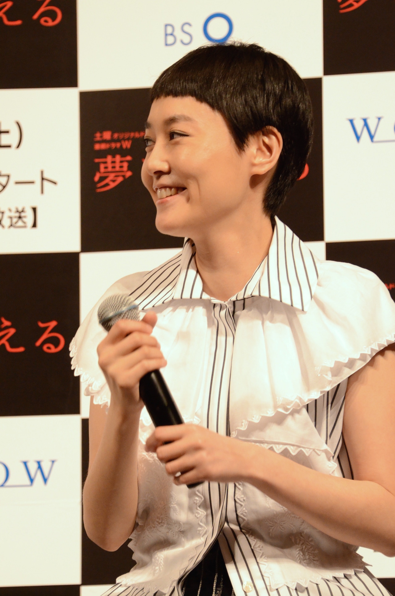 菊地凛子