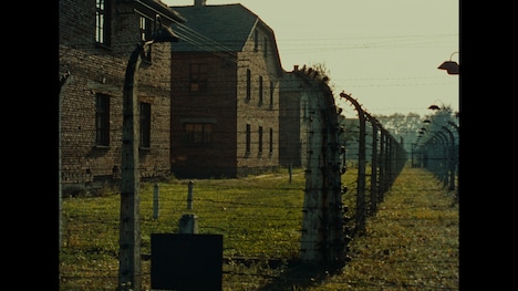 「夜と霧」 (c)1955 ARGOS FILMS / COCINOR