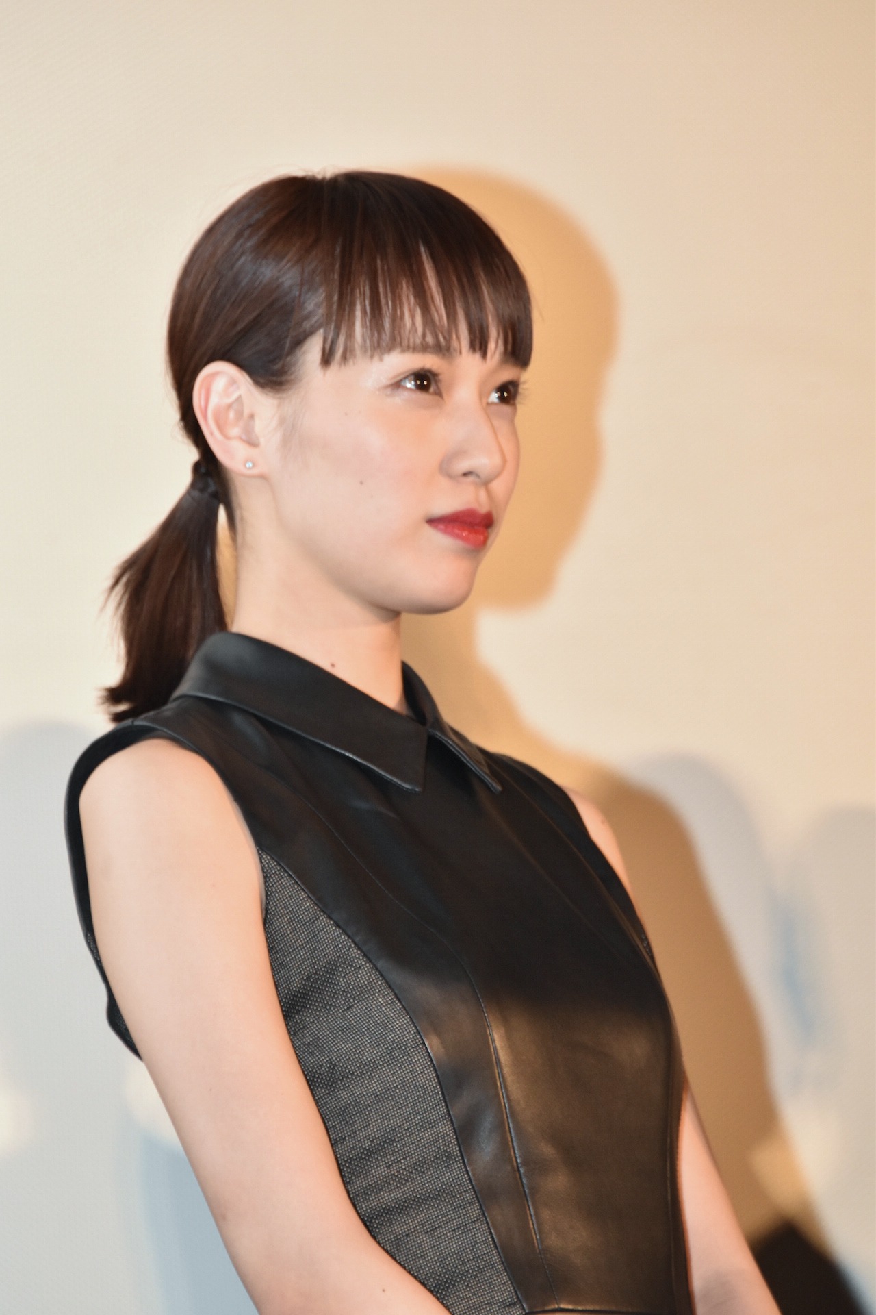 戸田恵梨香