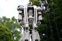 全長約8メートルの実物大イングラム。