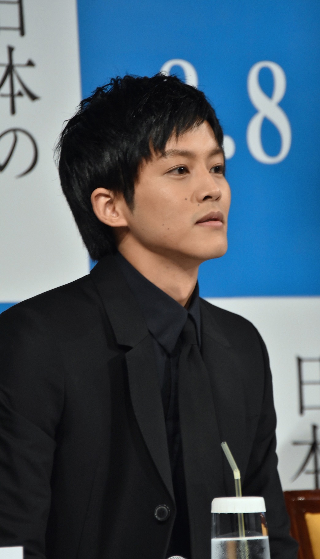 松坂桃李