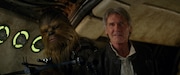 「スター・ウォーズ/フォースの覚醒」より、ハン・ソロとチューバッカの帰還シーン。(c)2015Lucasfilm Ltd. & TM. All Rights Reserved