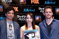 左からM・ナイト・シャマラン、豊田エリー、マット・ディロン。