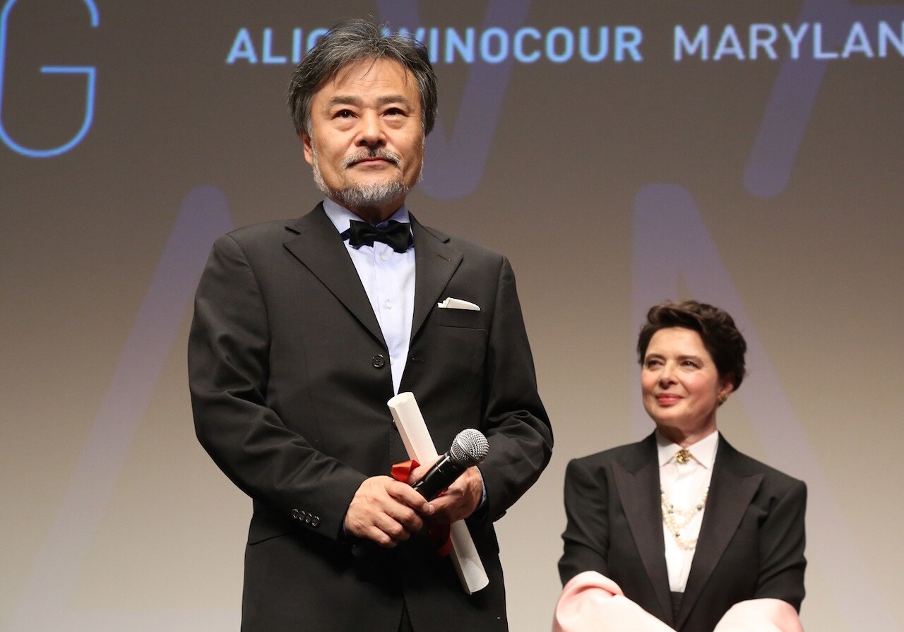 「岸辺の旅」の黒沢清、カンヌ国際映画祭ある視点部門で監督賞に輝く