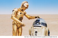 「スター・ウォーズ」左からC-3PO、R2-D2。