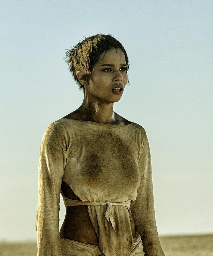 ゾーイ・クラヴィッツ扮するトースト。(c)2015 VILLAGE ROADSHOW FILMS (BVI) LIMITED