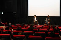 講義風景。左から篠崎誠、黒沢清。