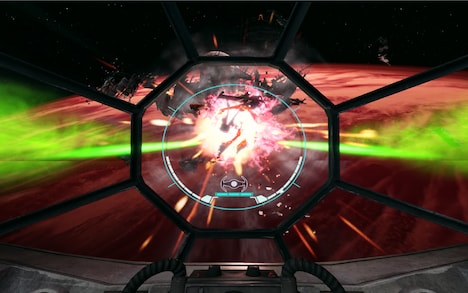 「スター・ウォーズ:バトル ポッド」プレイ画面より STAR WARS(c) & (TM)2014 Lucasfilm Ltd. All rights reserved.