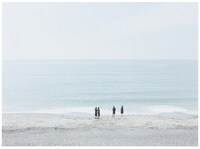 写真集「海街diary」から、広瀬すずが選んだカット。(c)2015 吉田秋生・小学館／フジテレビジョン　小学館　東宝　ギャガ