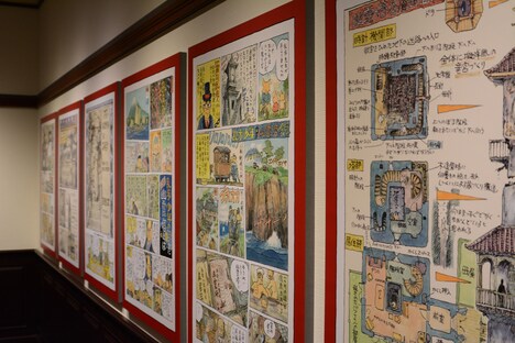 「幽霊塔へようこそ展 ─通俗文化の王道─」よりマンガパネル「ぼくの幽霊塔」。(c)Nibariki　(c)Museo d'Arte Ghibli