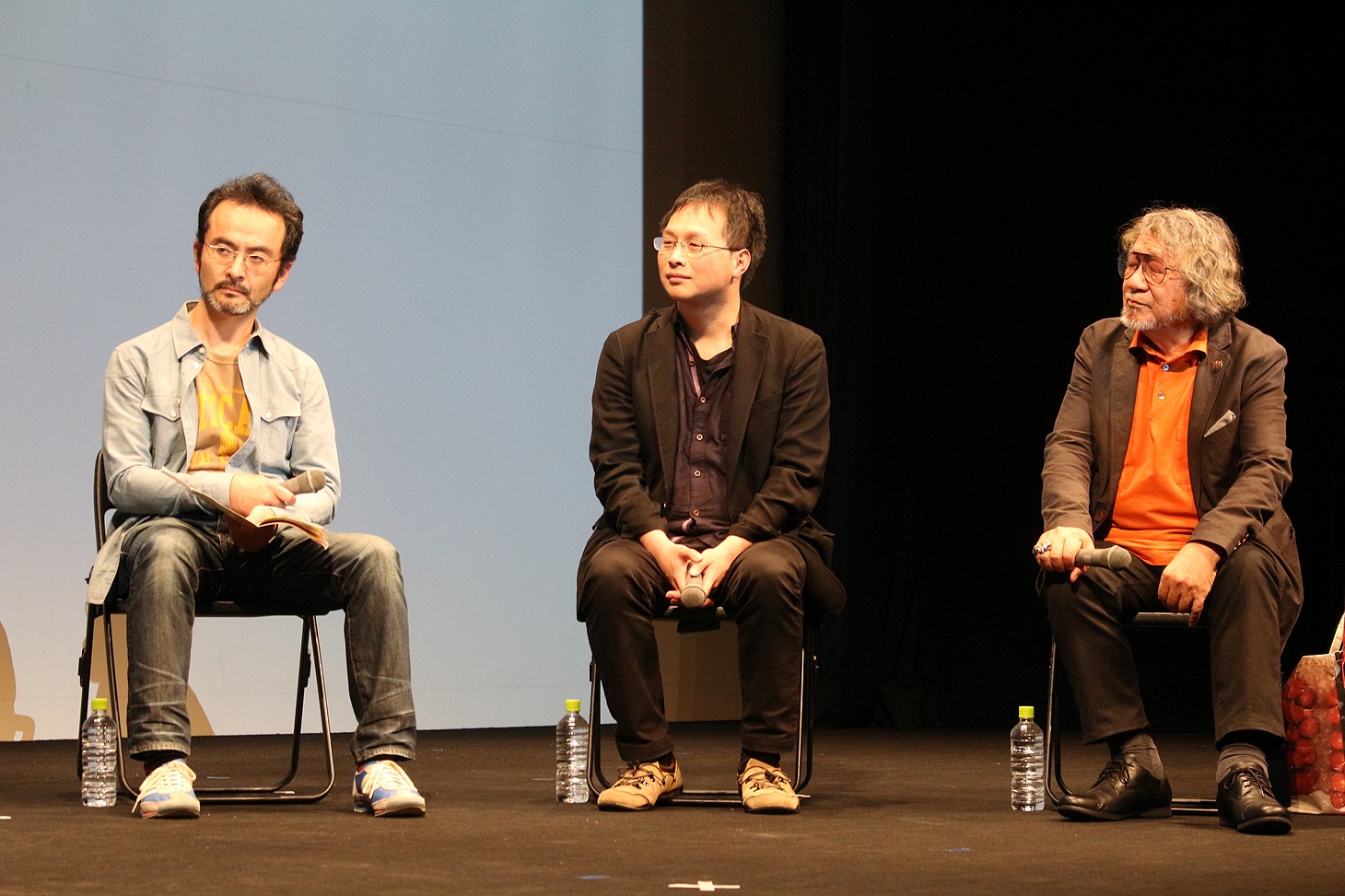 左から古舘寛治、深田晃司、大林宣彦。