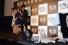 平愛梨は怖がりつつも「この2人を生で観てもらえるのがうれしい！」と語った。