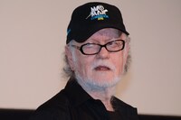 ナイトライダーを演じたヴィンセント・ギル。