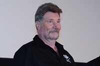 「マッドマックス2」に登場したモヒカン男、ウェズ役のヴァーノン・ウェルズ。