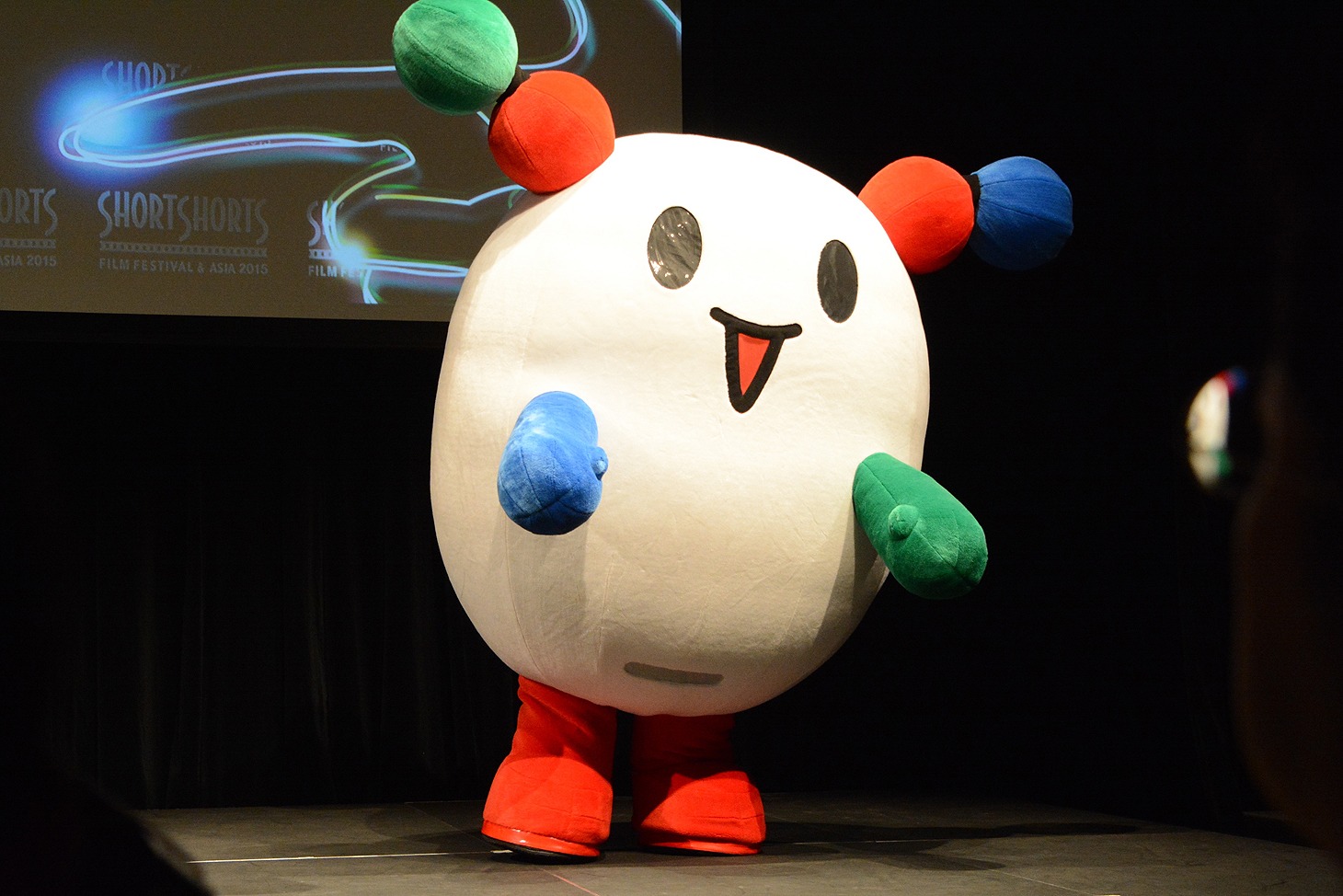富山県南砺市のゆるキャラNANTOくん。