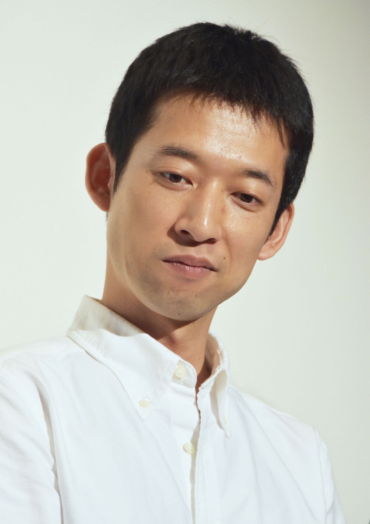 礒部泰宏