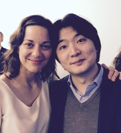 左からマリオン・コティヤール、山田和樹。