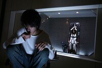 「DEATH NOTE デスノート the Last name」 (c)大場つぐみ・小畑健 / 集英社 (c)2006「DEATH NOTE」FILM PARTNERS