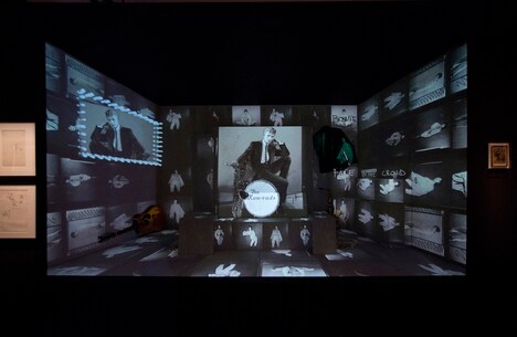 「デヴィッド・ボウイ・イズ」ビジュアル