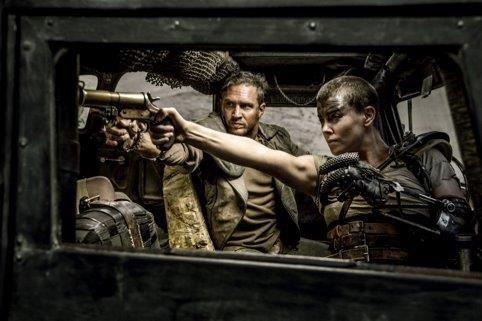 「マッドマックス 怒りのデス・ロード」 (c)2015 VILLAGE ROADSHOW FILMS (BVI) LIMITED