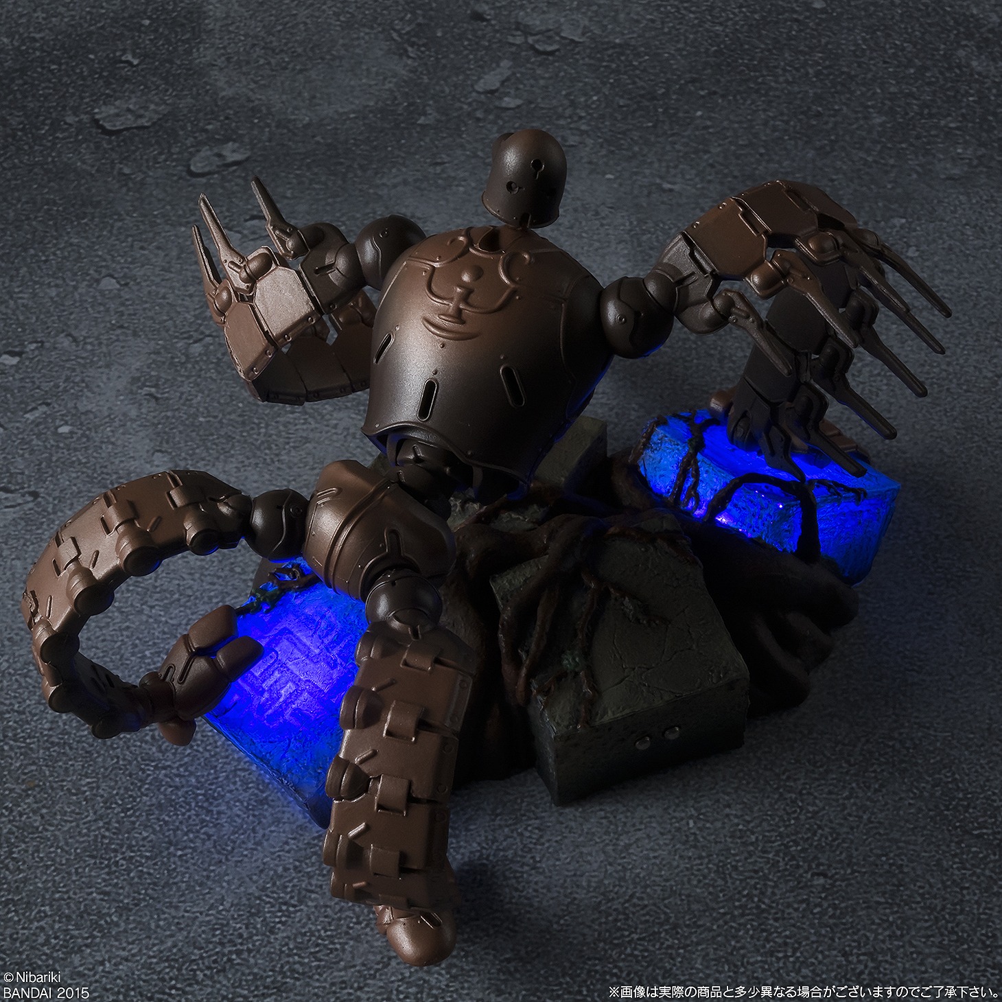 「想造ガレリア ロボット兵 青色発光 ver.」(c)Nibariki BANDAI 2015