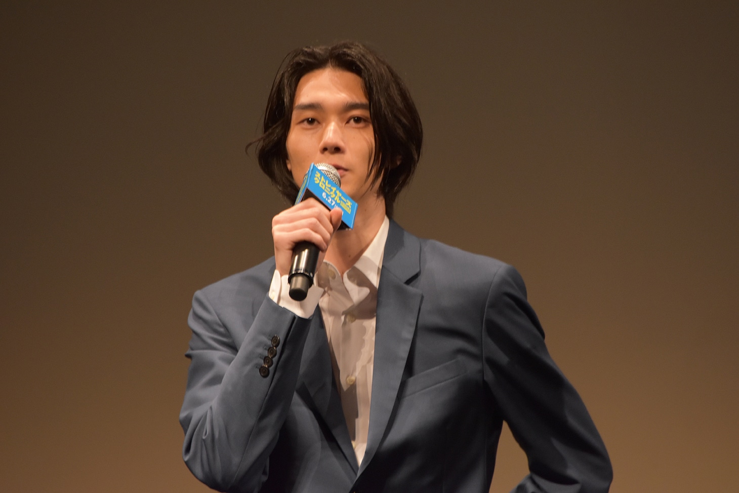 柳俊太郎