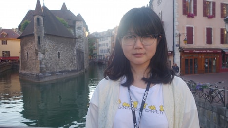 中内友紀恵（撮影 / 土居伸彰）