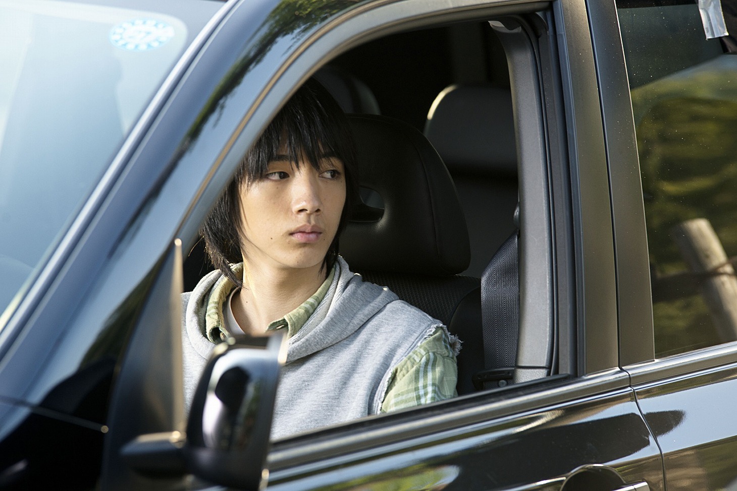 「ストレイヤーズ・クロニクル」より、清水尋也演じる良介。“超記憶”能力を持つ。(c)本多孝好/集英社 (c)2015「ストレイヤーズ・クロニクル」製作委員会