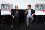 「海街diary」ティーチインイベントの様子。左から樹木希林、是枝裕和。