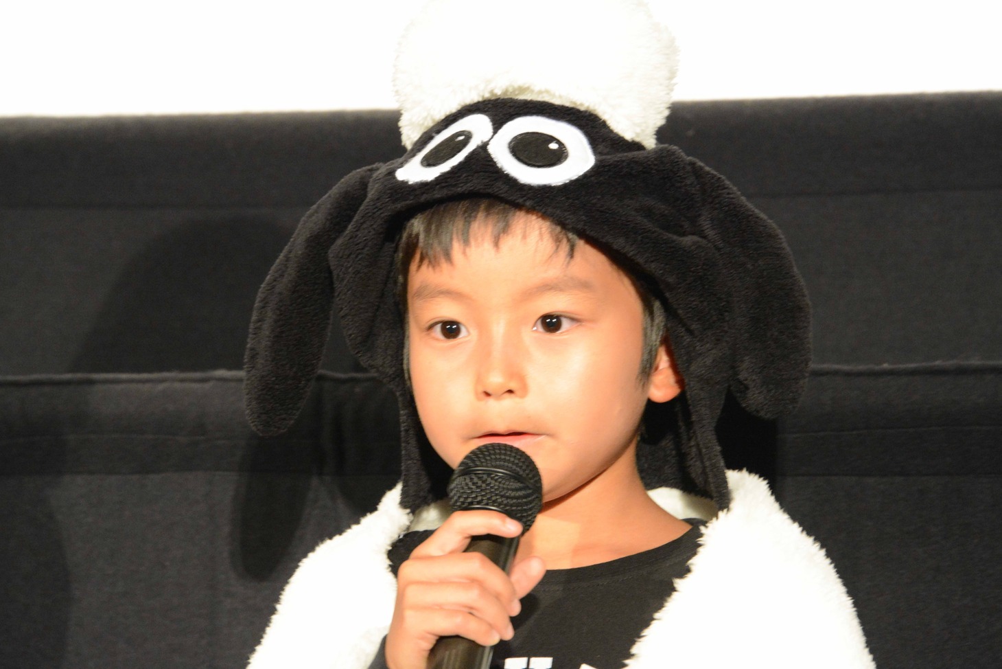ひつじのショーン風の衣装で登場した加藤憲史郎くん。
