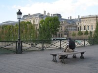 「映画で歩くパリ」より、6区芸術橋。(c)Kuriko Sato