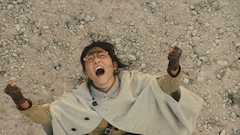 進撃の巨人 連動ドラマ映像公開 ハンジの実験室やリルとフクシの対決シーンも 映画ナタリー