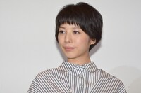 三女の千佳を演じた夏帆。