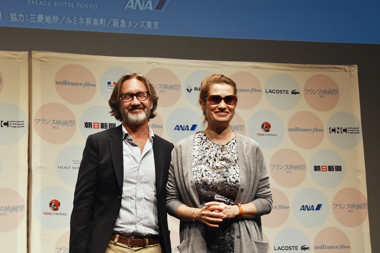 「ヴィオレット（原題）」上映後トークショーの様子。左からマルタン・プロヴォ、エマニュエル・ドゥヴォス。