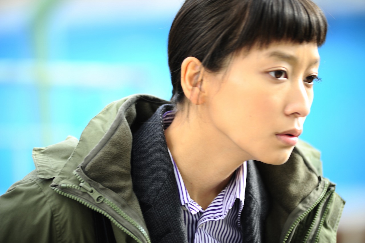 「星ガ丘ワンダーランド」より、杏演じる刑事、大林津奈子。(c)2015「星ガ丘ワンダーランド」製作委員会